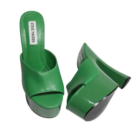 Steve Madden Shoes - Steve Madden Bristal Sandals in Green